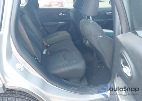 2020 Jeep Cherokee Latitude 4X4 z USA, uszkodzony, nr VIN 1C4PJMCB8LD518449